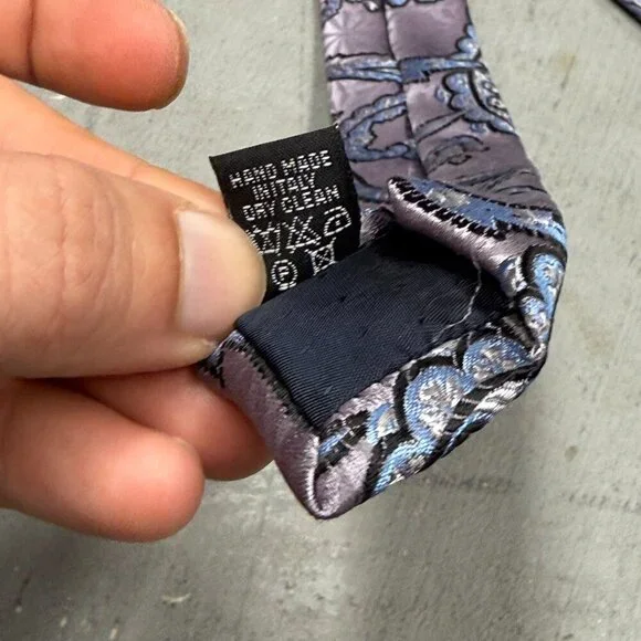 Pavone Paisley Tie 100% Silk Made in Italy Textured Puple/Blue 3.5" - Picture 7 of 8
